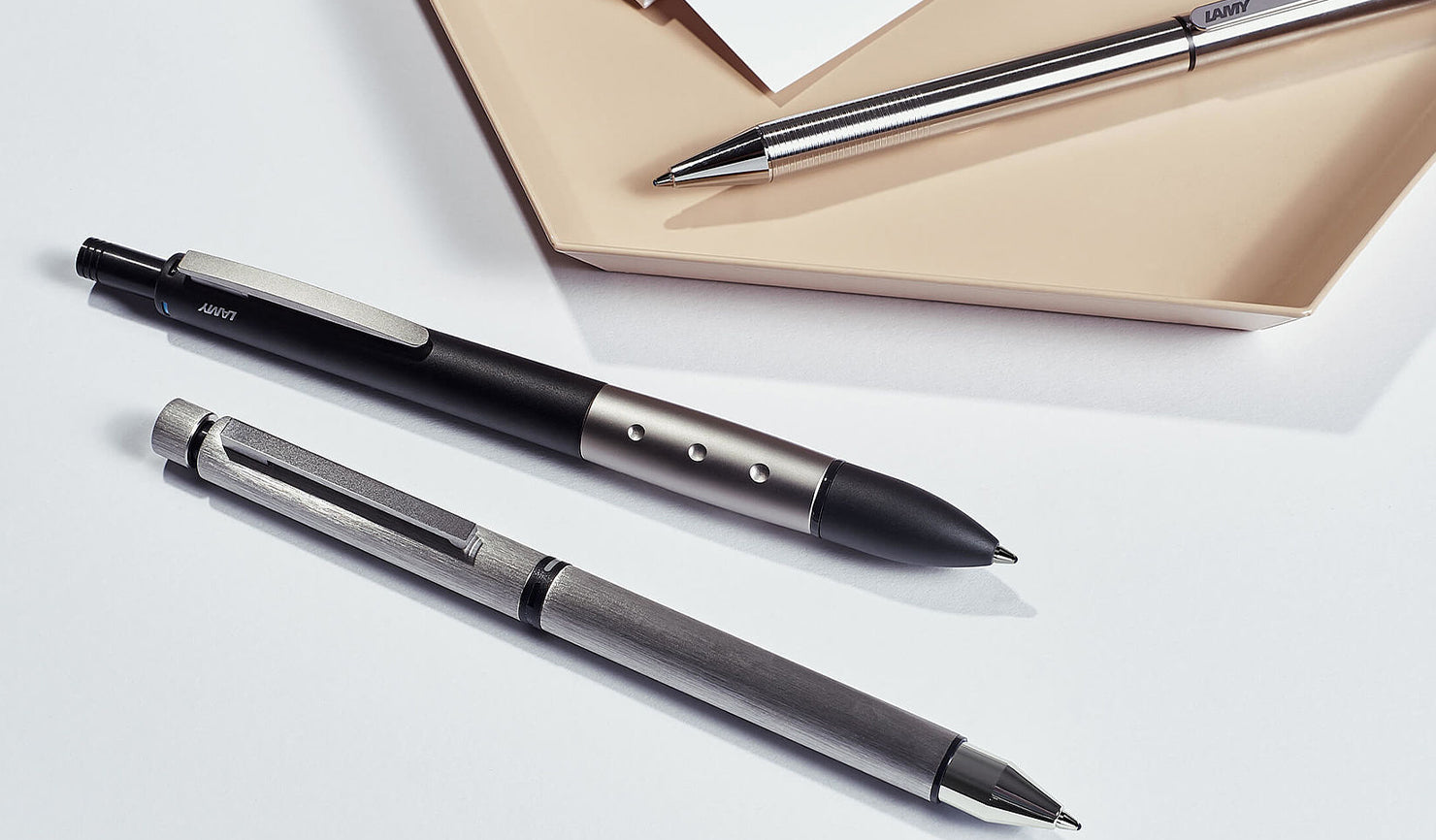 Multisystem pens